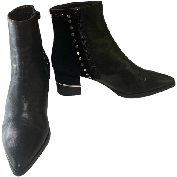 Le Pepe gold studded Italian leather and suede pointed toe ankle boots sz 8/37.5 - Picture 2 of 5